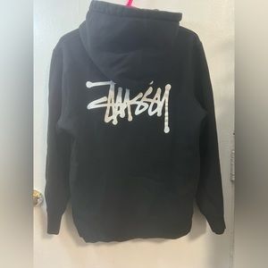 Basic Stussy hoodie